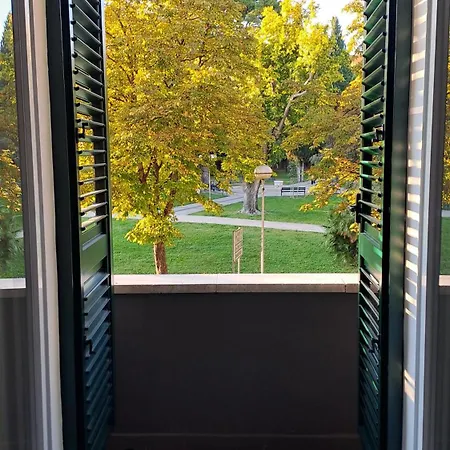 Nevena * 斯普利特